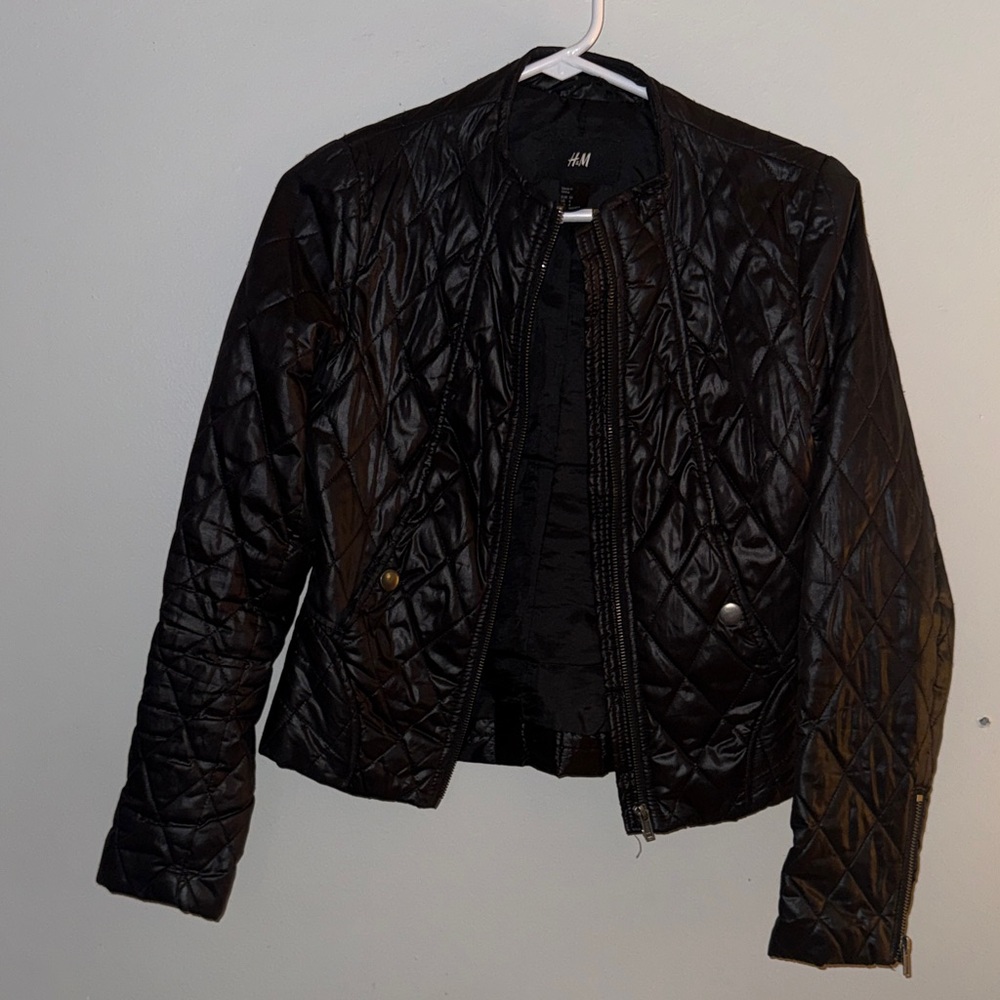 H&M Shiny Black Quilted Puffer Jacket